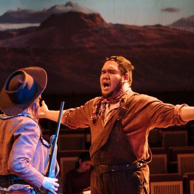 Opera scenes performance